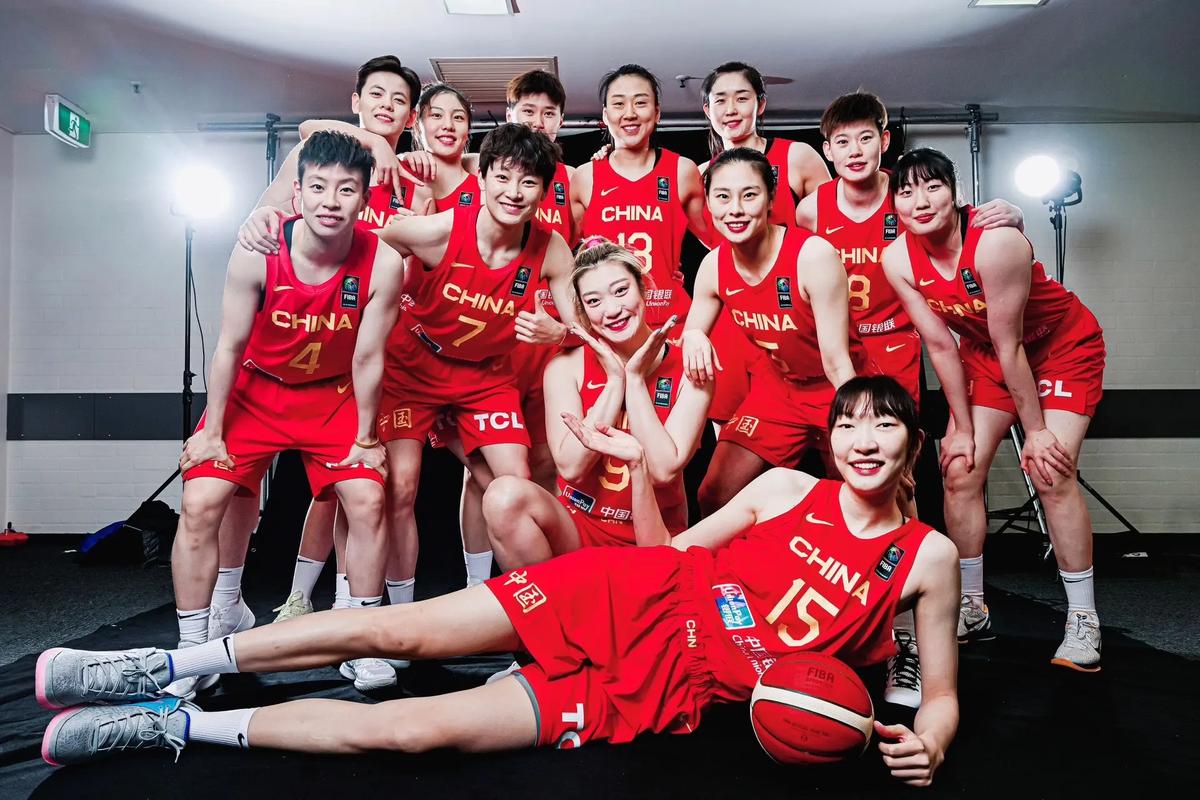 中国女篮比赛全场